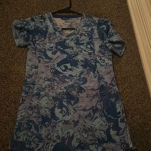 XS Carhartt scrub top.